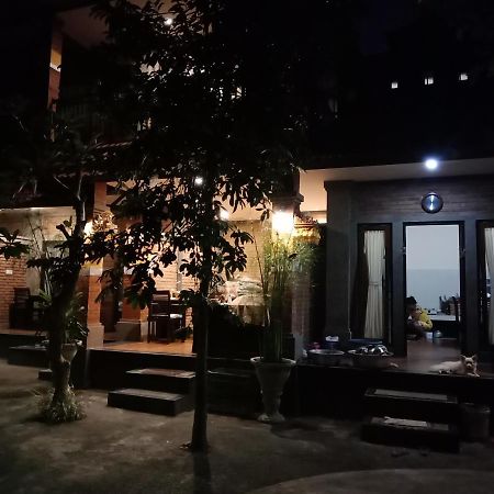 Ubud Taksu Homestay Buitenkant foto