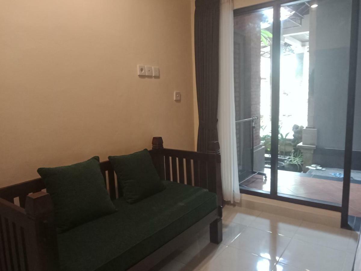 Ubud Taksu Homestay Buitenkant foto