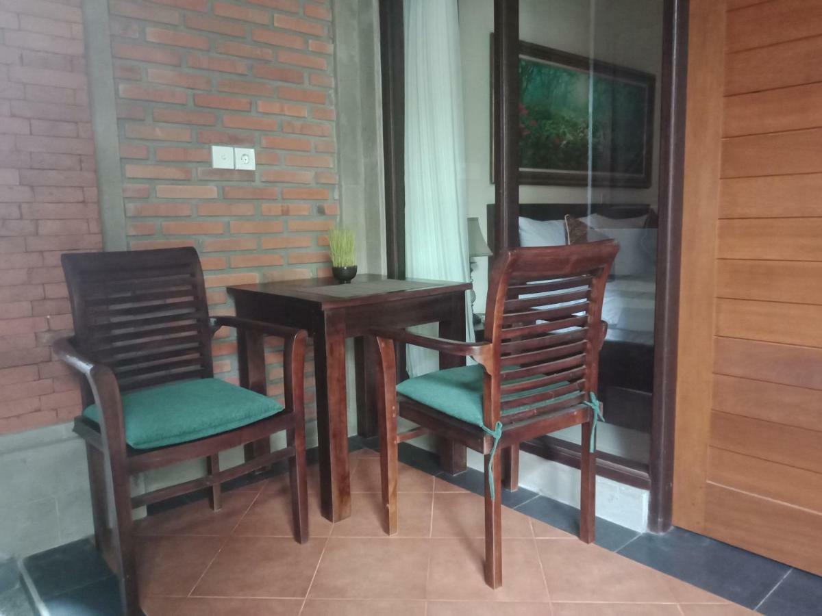 Ubud Taksu Homestay Buitenkant foto